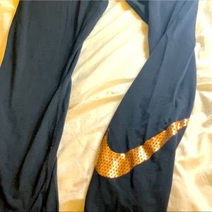 Nike Leg A See leggings